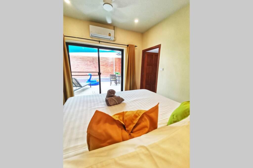 Anb Poolvilla 3Br Walk Private Beach In Pratamnak Pattaya Extérieur photo